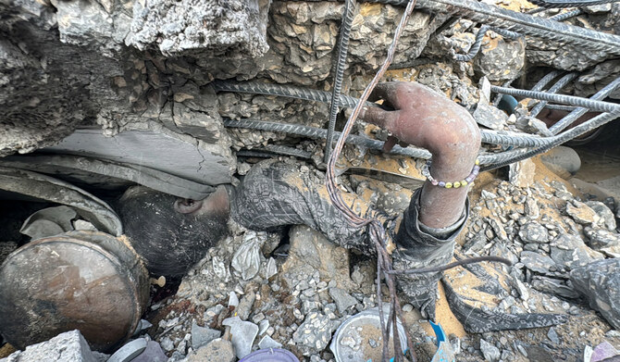 Hungry Palestinians in northern Gaza search for food in rubble of destroyed homes